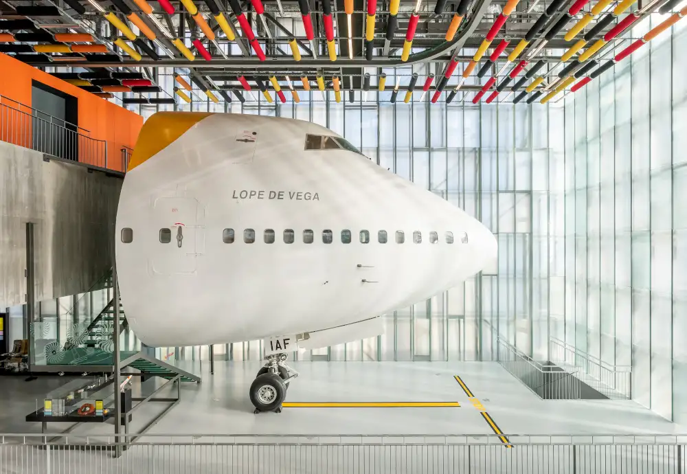 MUNCITY. 747