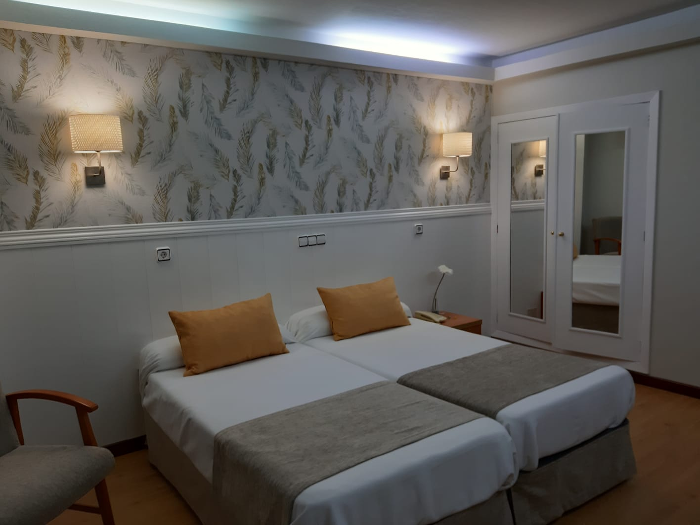 Cuarto do hotel Almirante