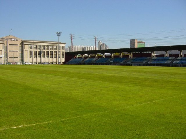 Campo e bancadas