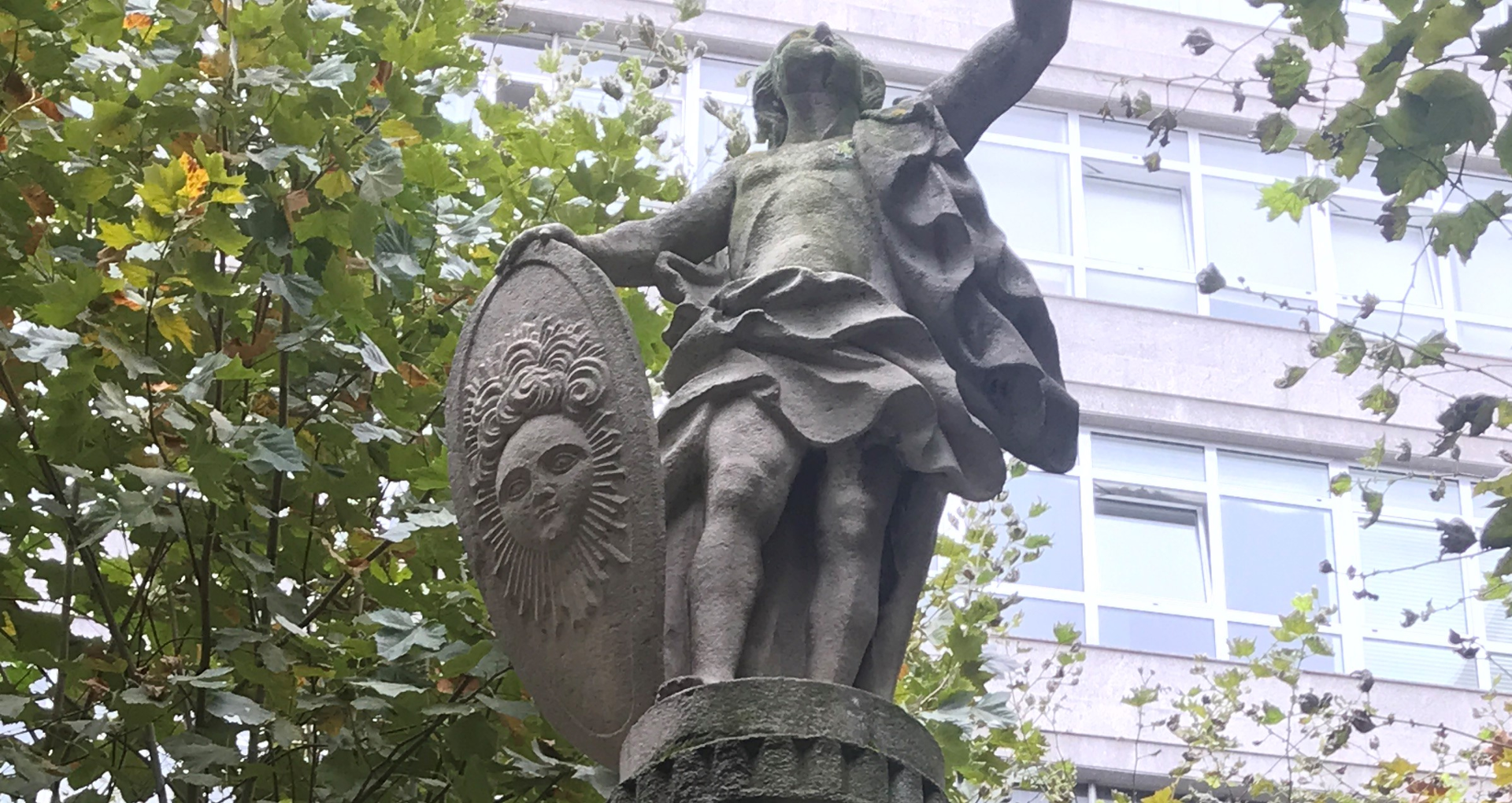 Fuente Plaza de San Andrés